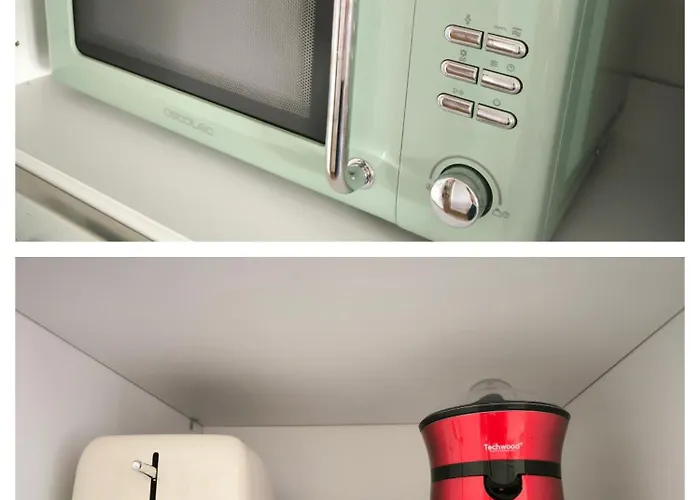 Lumineux Avec Grande Terrasse Et Parking Au Coeur De La * По